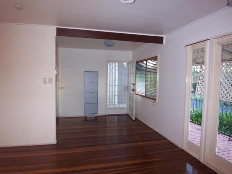 100 Morden Road, Sunnybank QLD 4109