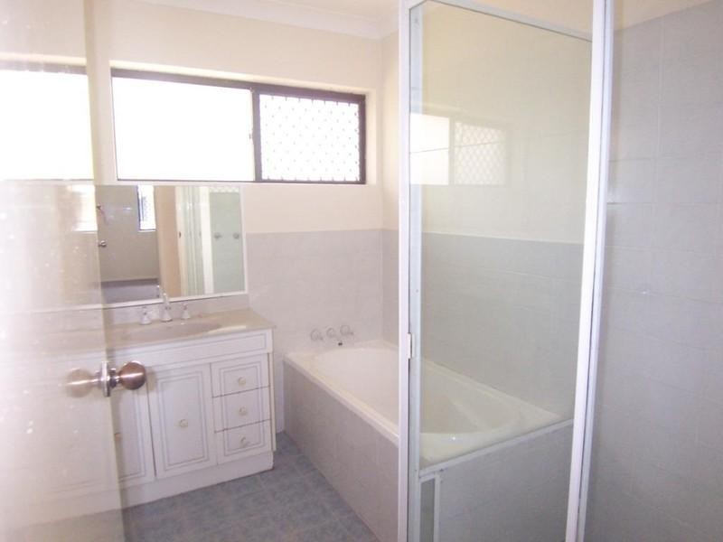 44 Magellan Road, Springwood QLD 4127