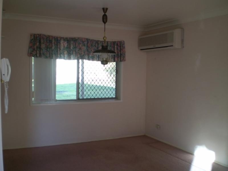 32 Cinderella Drive, Springwood QLD 4127