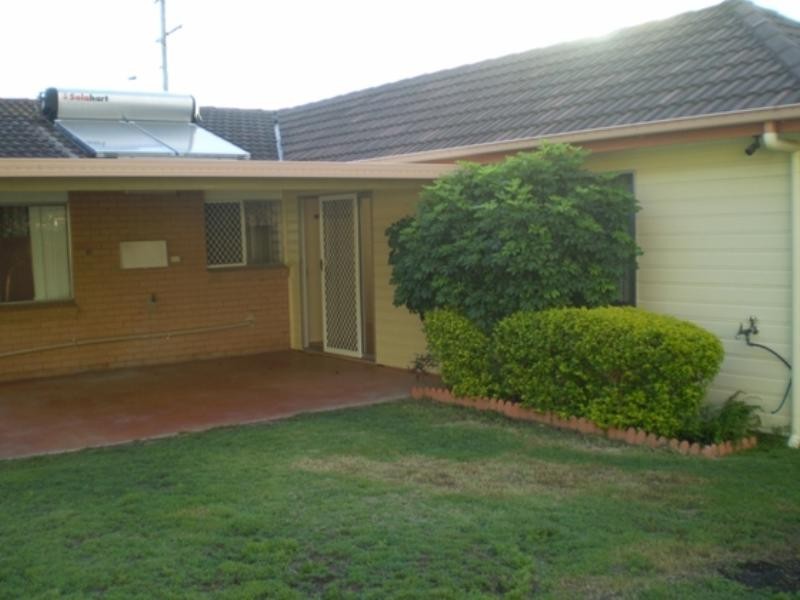 32 Cinderella Drive, Springwood QLD 4127