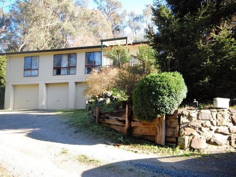 14 Joy Avenue, Mount Evelyn VIC 3796