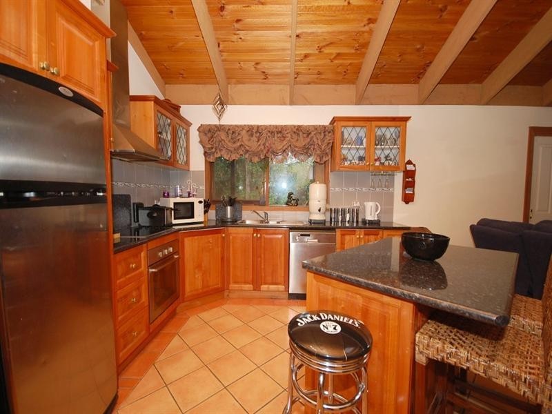 2 Aqueduct Avenue, Mount Evelyn VIC 3796