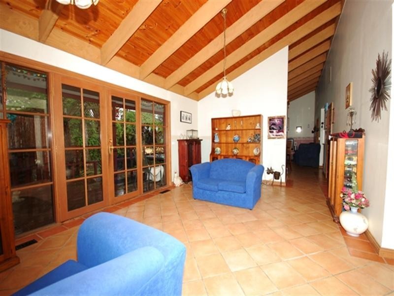 2 Aqueduct Avenue, Mount Evelyn VIC 3796