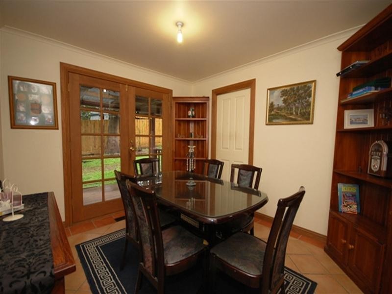 2 Aqueduct Avenue, Mount Evelyn VIC 3796