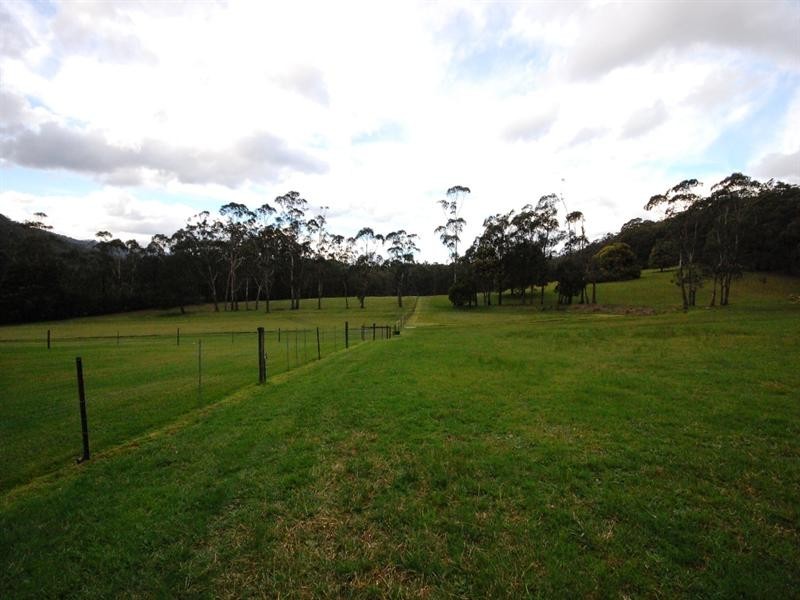 1780 Woods Point Road, Mcmahons Creek VIC 3799