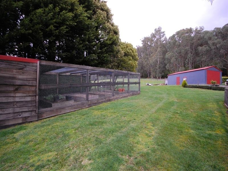 1780 Woods Point Road, Mcmahons Creek VIC 3799