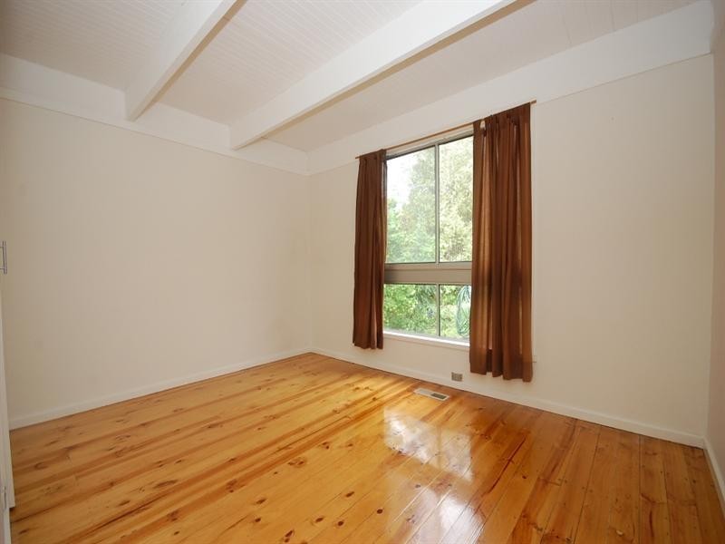 6 George Street, Wandin North VIC 3139