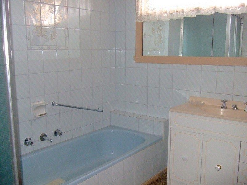 23 Monbulk Road, Mount Evelyn VIC 3796