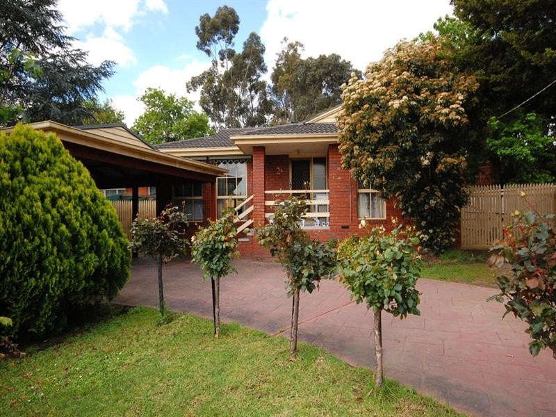 2 Towers Road, Lilydale VIC 3140