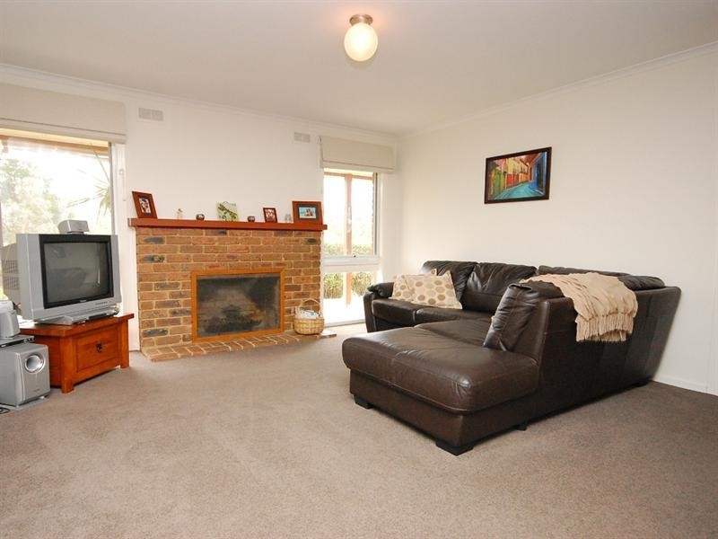 34 Bell Street, Seville VIC 3139