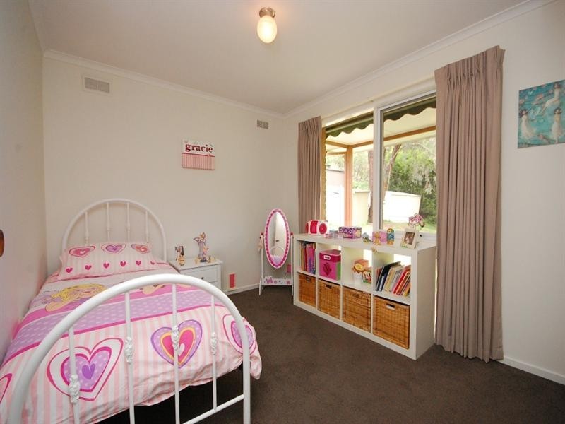 34 Bell Street, Seville VIC 3139