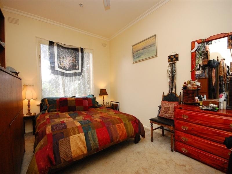 10 Lewis Road, Wandin North VIC 3139