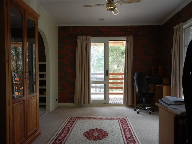 22 Alfred Street, Wandin North VIC 3139