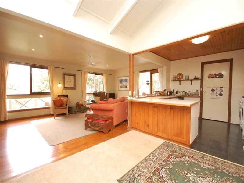 16 Wombalano Road, Mount Evelyn VIC 3796