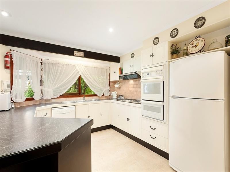 1308 Mt Dandenong Road, Kalorama VIC 3766