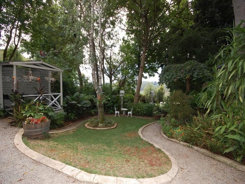 4 Loris Street, Silvan VIC 3795