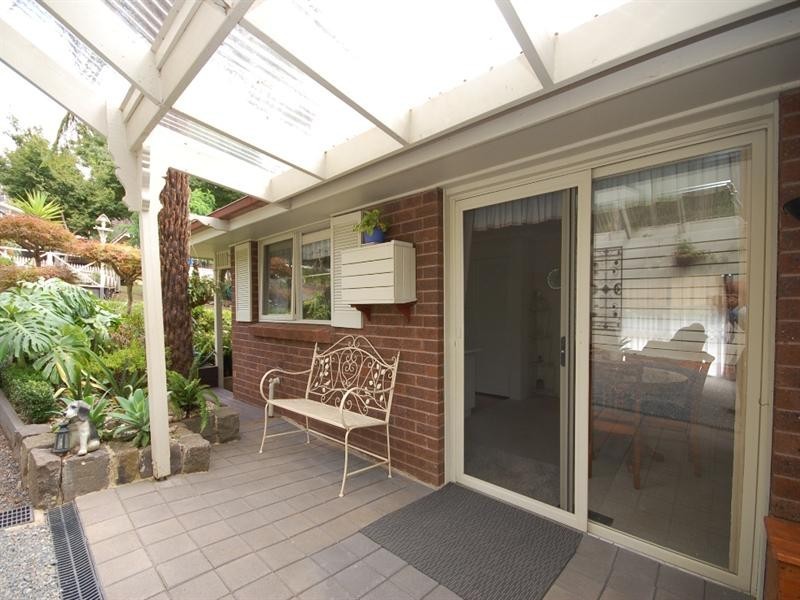 4 Loris Street, Silvan VIC 3795