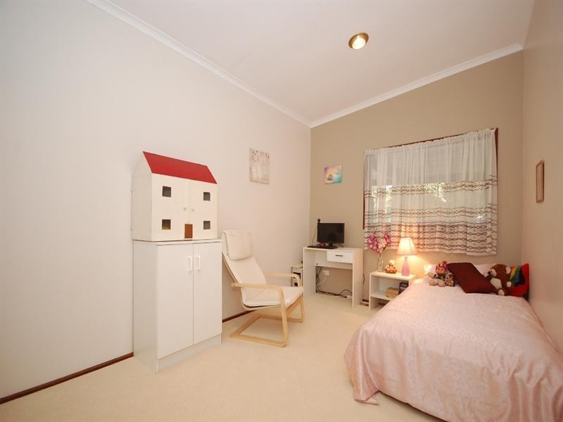 16 Joy Avenue, Mount Evelyn VIC 3796