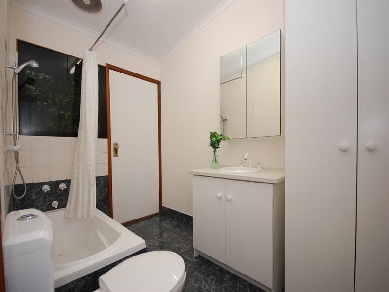 16 Joy Avenue, Mount Evelyn VIC 3796