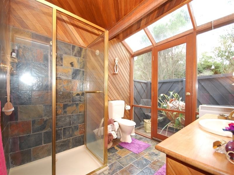 26-28 Oak Grove, Mount Evelyn VIC 3796