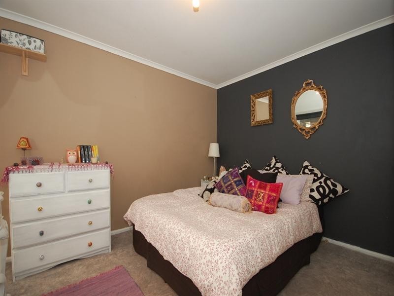 26-28 Oak Grove, Mount Evelyn VIC 3796