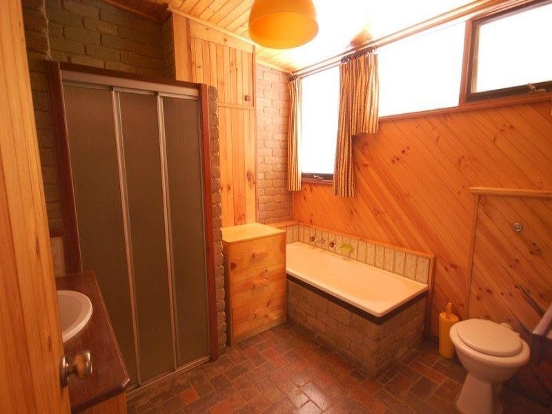 11 Margaret Road, Mount Evelyn VIC 3796