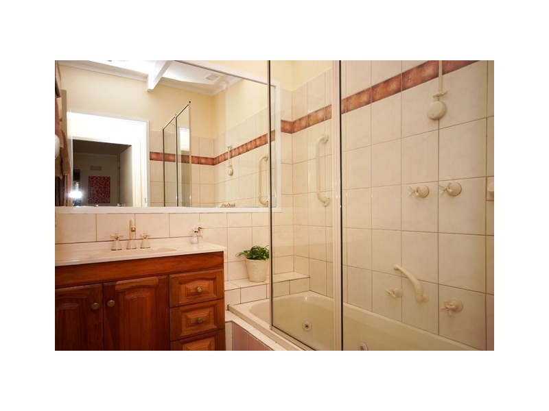 85 Quinn Crescent, Mount Evelyn VIC 3796