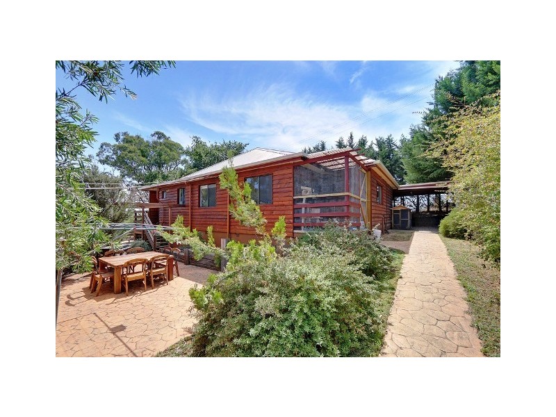 856 Warburton Highway, Seville East VIC 3139