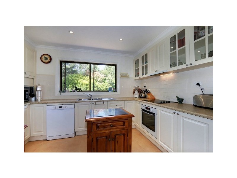 856 Warburton Highway, Seville East VIC 3139