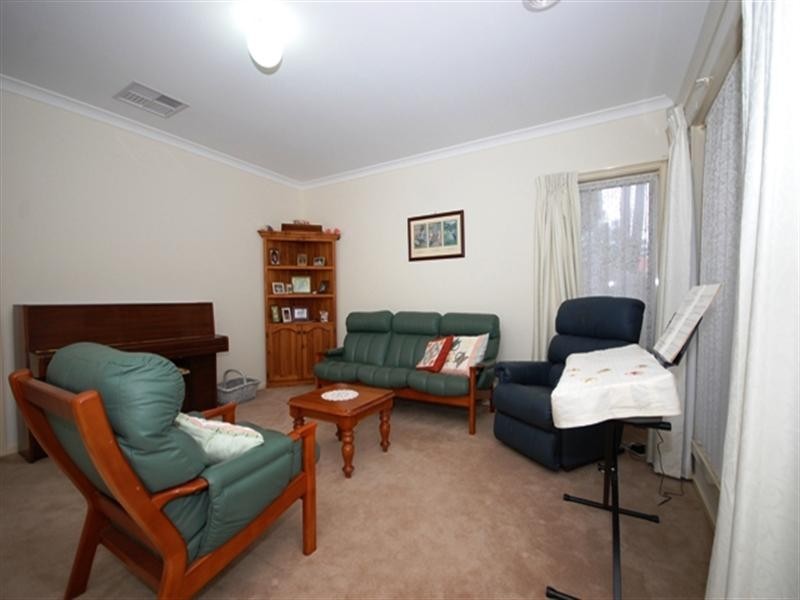 5 Glenview Road, Mount Evelyn VIC 3796