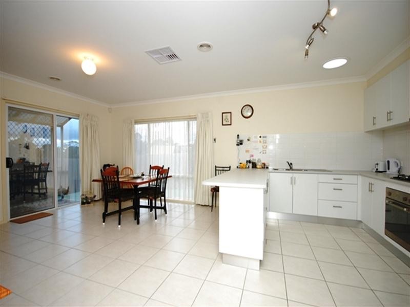 5 Glenview Road, Mount Evelyn VIC 3796