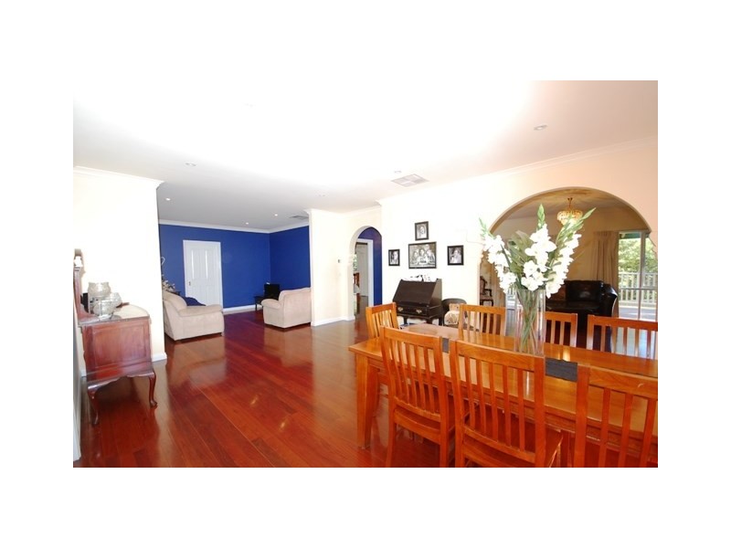 14a Darinda Avenue, Wandin North VIC 3139