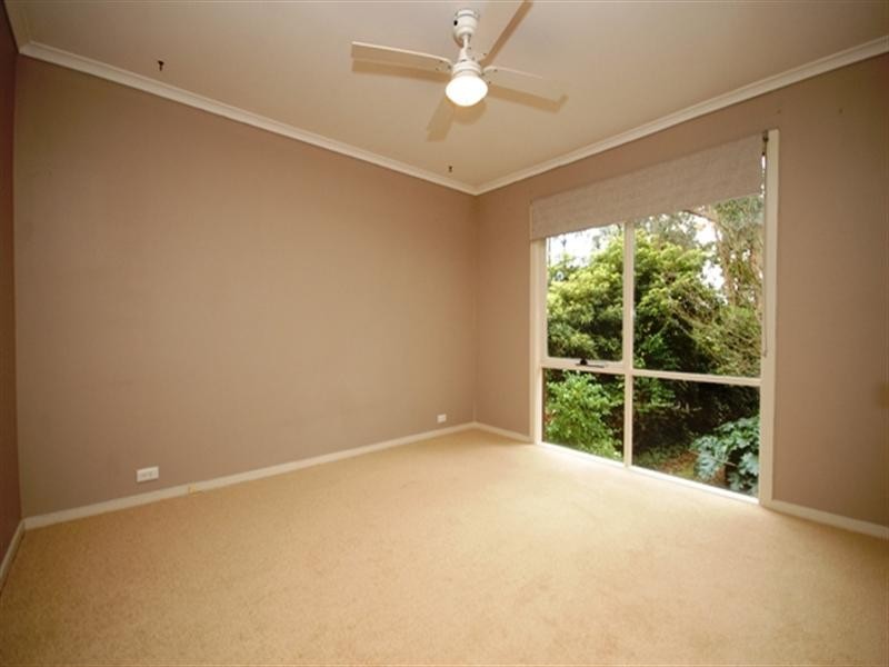 8 Murrumbung Road, Mount Evelyn VIC 3796