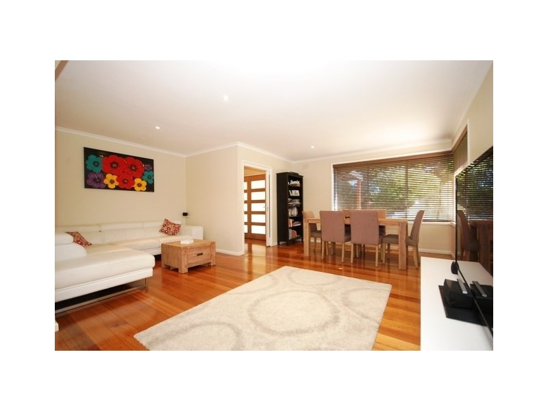 60 English Street, Seville VIC 3139