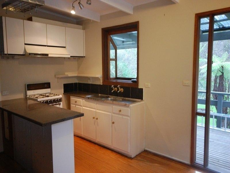 13 Falkingham Road, Mount Evelyn VIC 3796