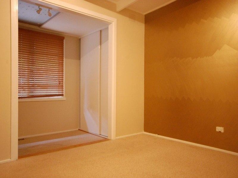 13 Falkingham Road, Mount Evelyn VIC 3796