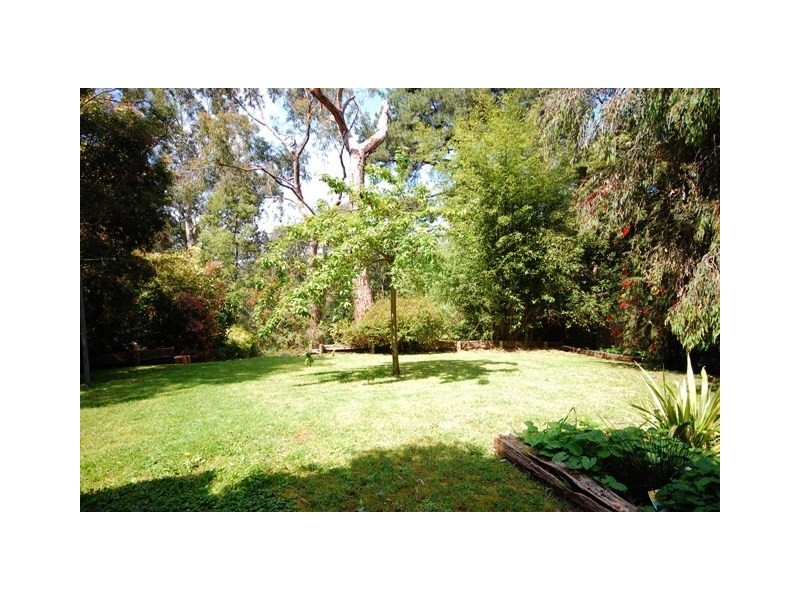 24 View Street, Mount Evelyn VIC 3796