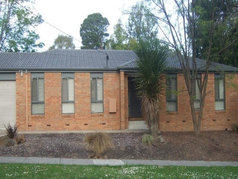 1 Channel Road, Mount Evelyn VIC 3796