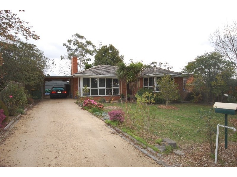 704 Mt Dandenong Road, Kilsyth VIC 3137