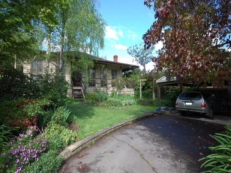 4 Marcus Street, Mount Evelyn VIC 3796