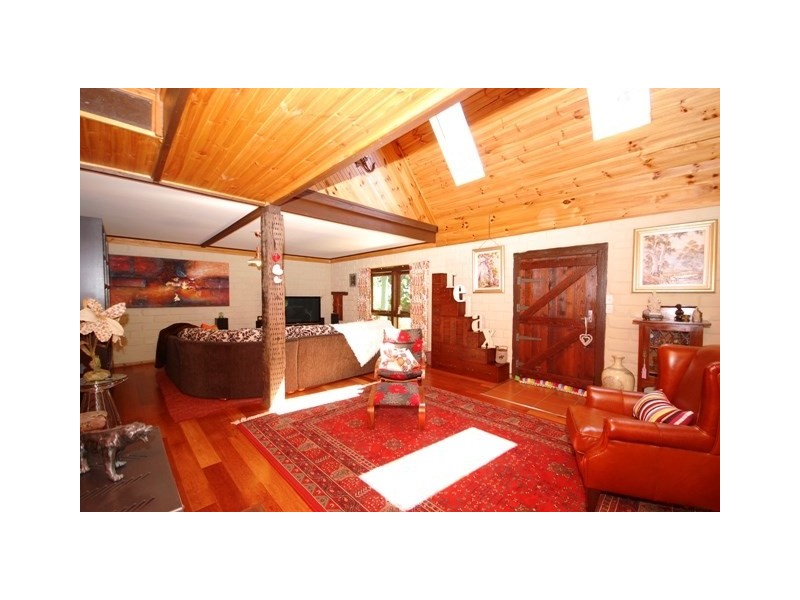 78 Monbulk Road, Mount Evelyn VIC 3796