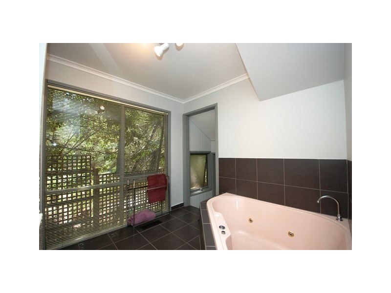 2/20 Joy Avenue, Mount Evelyn VIC 3796