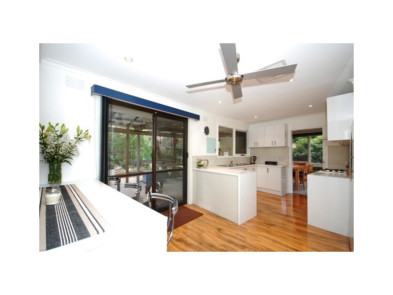 9 Alawara Drive, Mooroolbark VIC 3138