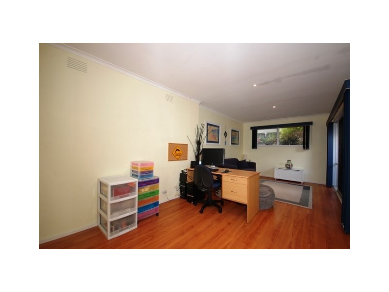 9 Alawara Drive, Mooroolbark VIC 3138