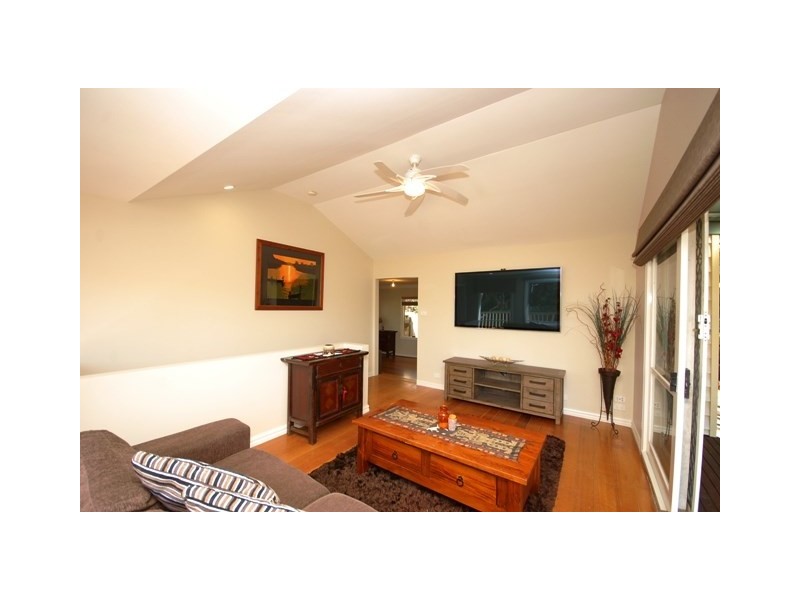 3 Hilltop Crescent, Mount Evelyn VIC 3796