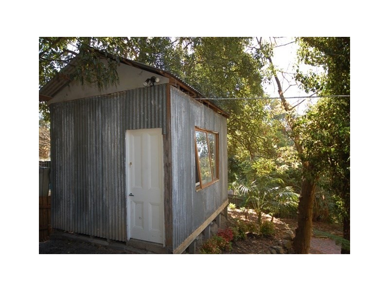 3 Hilltop Crescent, Mount Evelyn VIC 3796