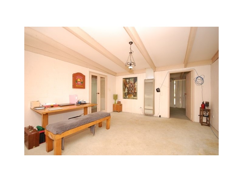 10 Summerhill Road, Montrose VIC 3765