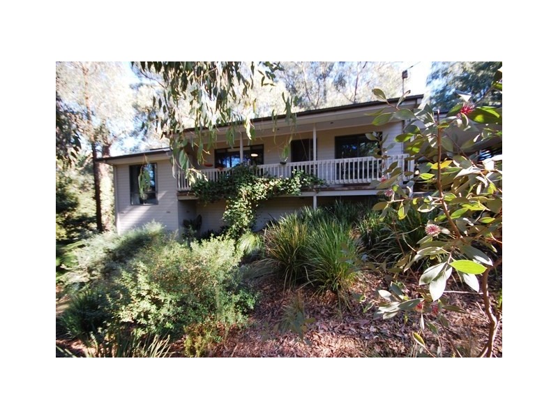 16 a Joy Avenue, Mount Evelyn VIC 3796