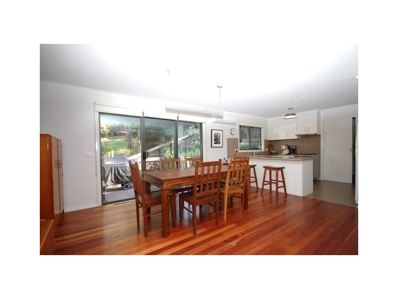 16 a Joy Avenue, Mount Evelyn VIC 3796