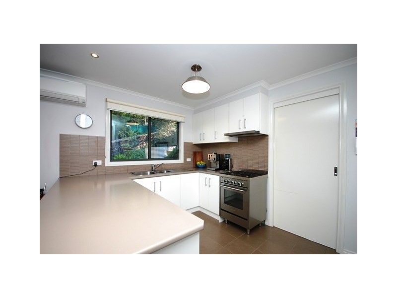 16 a Joy Avenue, Mount Evelyn VIC 3796